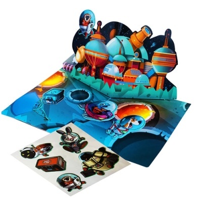 Livro pop-up espacial com astronautas e autocolantes coloridos