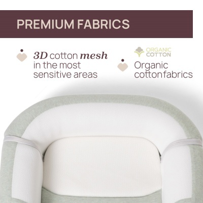 Assento acolchoado branco e cinza com tecidos de algodão premium e texto explicativo