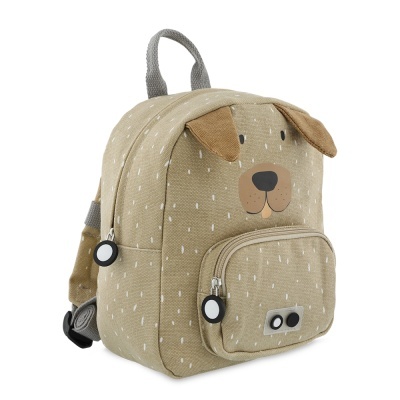 mochila infantil bege com rosto de cão e bolso frontal