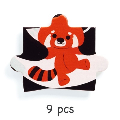 Peça de puzzle com desenho de panda-vermelho e texto '9 pcs'