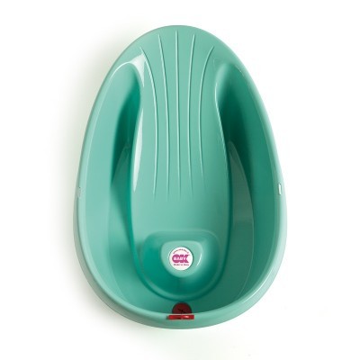 Bacia de plástico verde água com etiqueta redonda branca