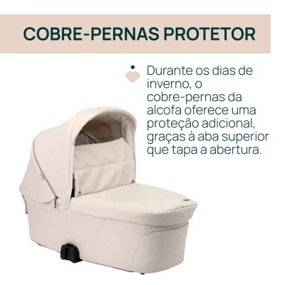 Carrinho de bebé com capa protetora beige