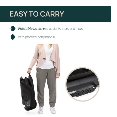 Pessoa a segurar cadeirinha de bebé dobrada preta com pega prática