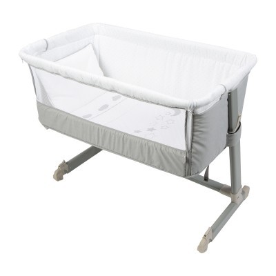 Berço para bebé branco e cinzento, com laterais em rede