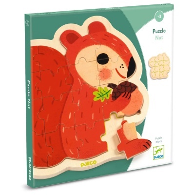 Quebra-cabeça de madeira com desenho de esquilo vermelho segurando noz