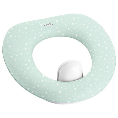 Redutor de sanita infantil azul claro com estrelas e constelações brancas