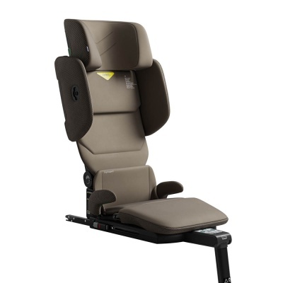 Cadeira auto infantil bege e castanha com apoios laterais acolchoados e apoio de cabeça ajustável