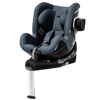 Cadeira auto infantil azul escuro com cinto de segurança cinzento e suporte ajustável branco