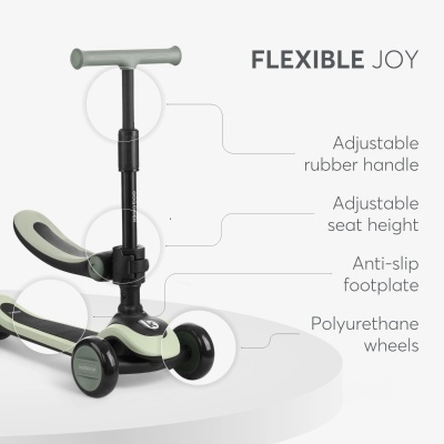 Patinete infantil cinza e preto com assento e volante ajustáveis