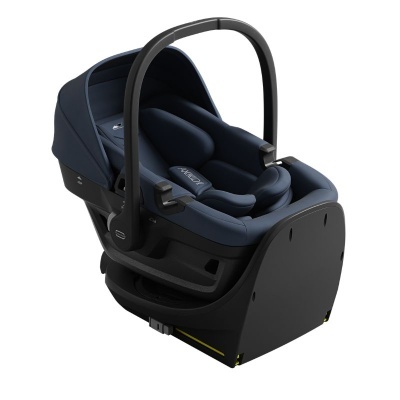 Cadeira auto para bebé azul e preta com alça