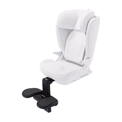 Assento elevatório branco para crianças com apoio para os pés em preto