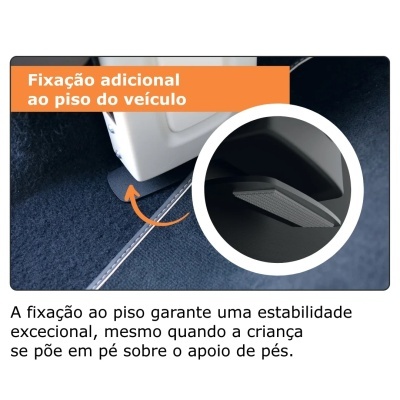 Fixação adicional ao piso do veículo com apoio de pés no tapete preto