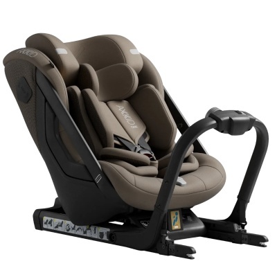 Cadeira auto para bebé AKKID ONE castanha com estrutura preta e sistema ISOFIX