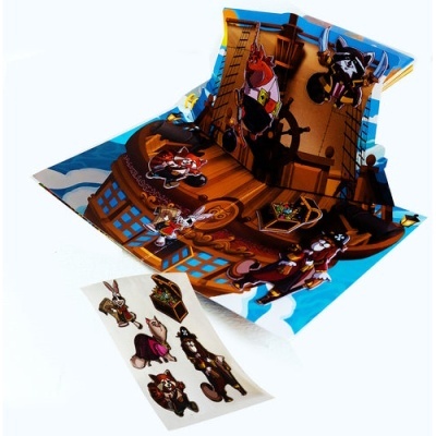 Brinquedo de papel dobrável e autocolantes com tema pirata
