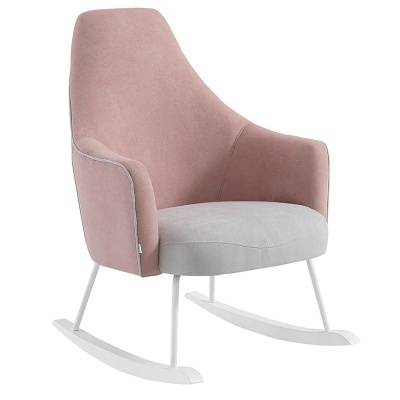 Cadeira de baloiço rosa e cinza com estrutura metálica branca