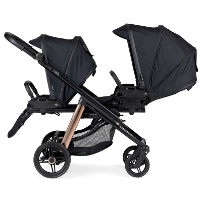 Carrinho de bebé duplo preto com estrutura e rodas