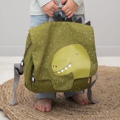 Mochila infantil verde com desenho de dinossauro e padrão pontilhado