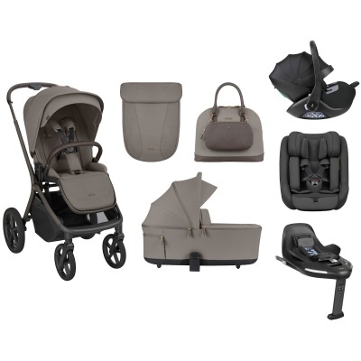 Conjunto de carrinho e acessórios para bebé em bege e preto