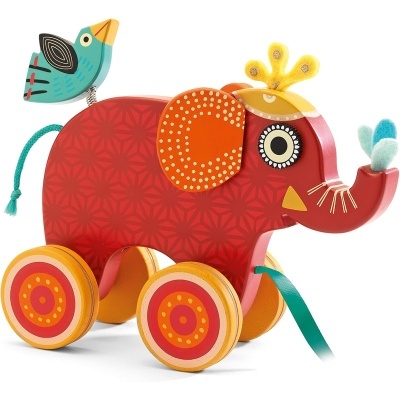 Brinquedo de madeira elefante vermelho com rodas e pássaro azul no topo