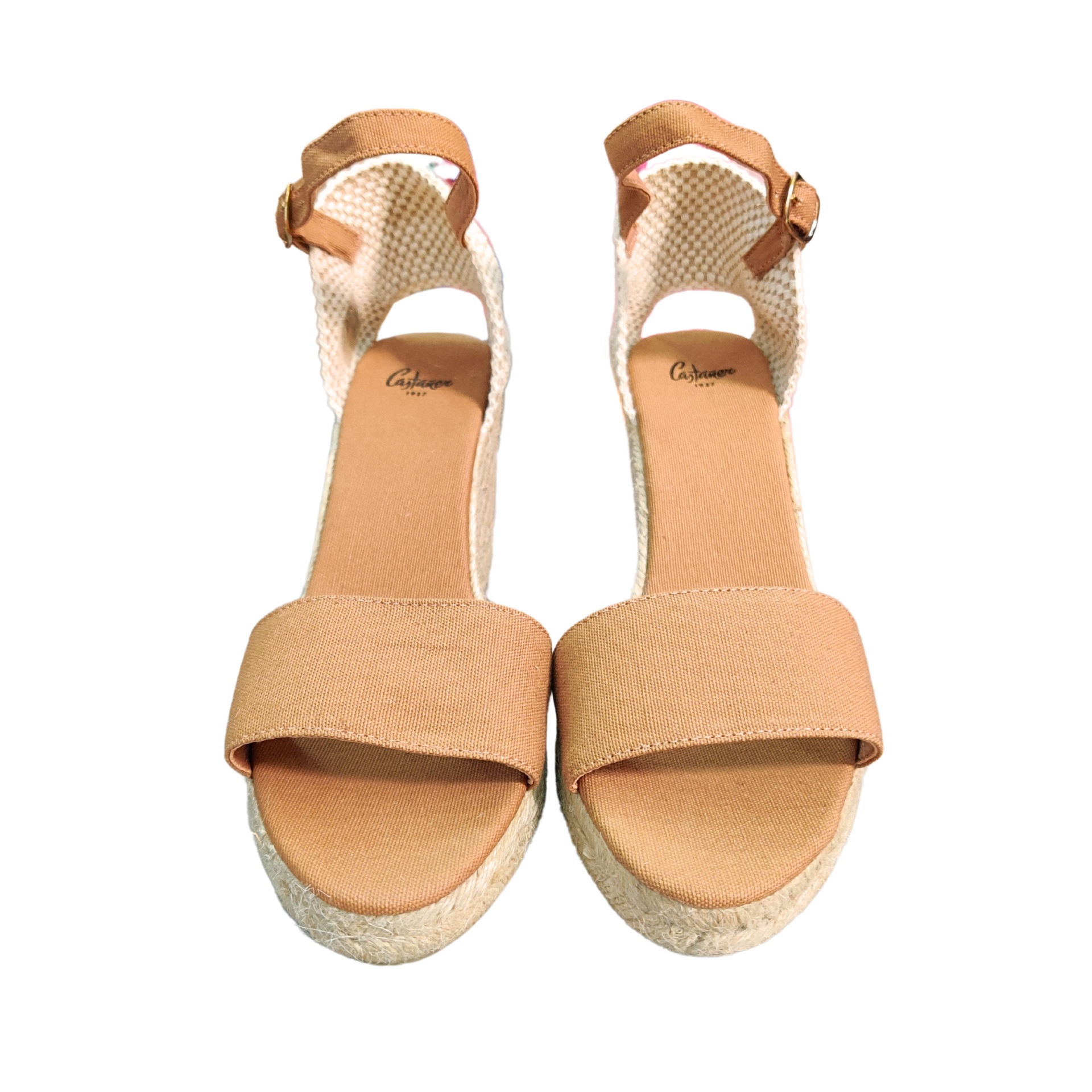 Sandálias castanho claro com salto plataforma e correia ajustável