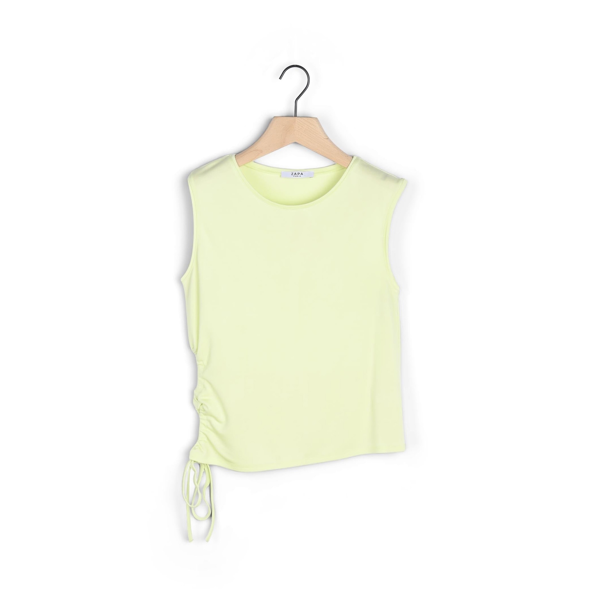 Top feminino amarelo claro sem mangas com cordão lateral pendurado em cabide