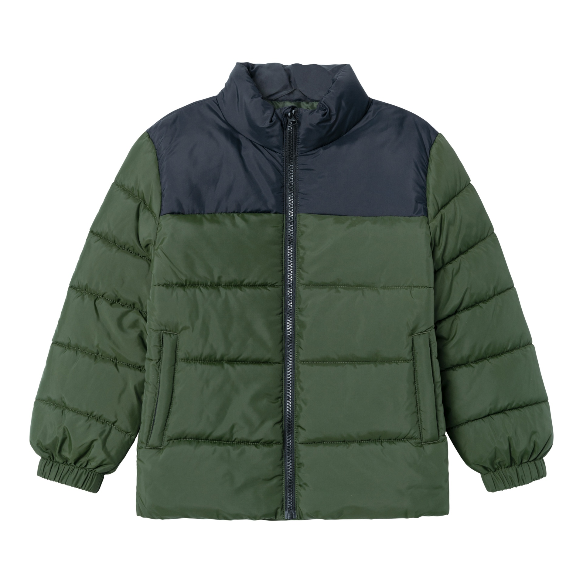 Casaco acolchoado verde com parte superior azul escuro e fecho de correr