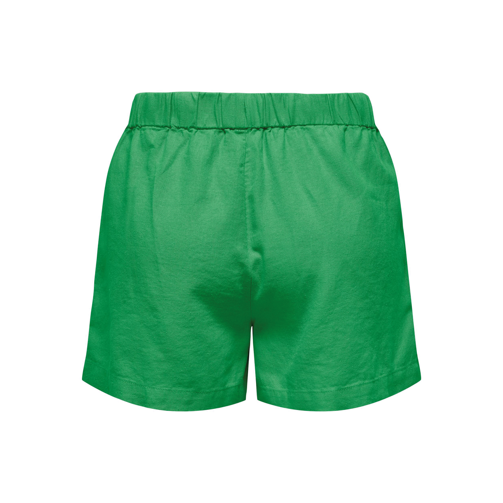 Calções verdes com cintura elástica em fundo branco