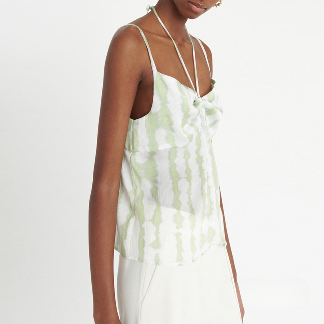 Top feminino verde claro e branco com alças finas e detalhe franzido