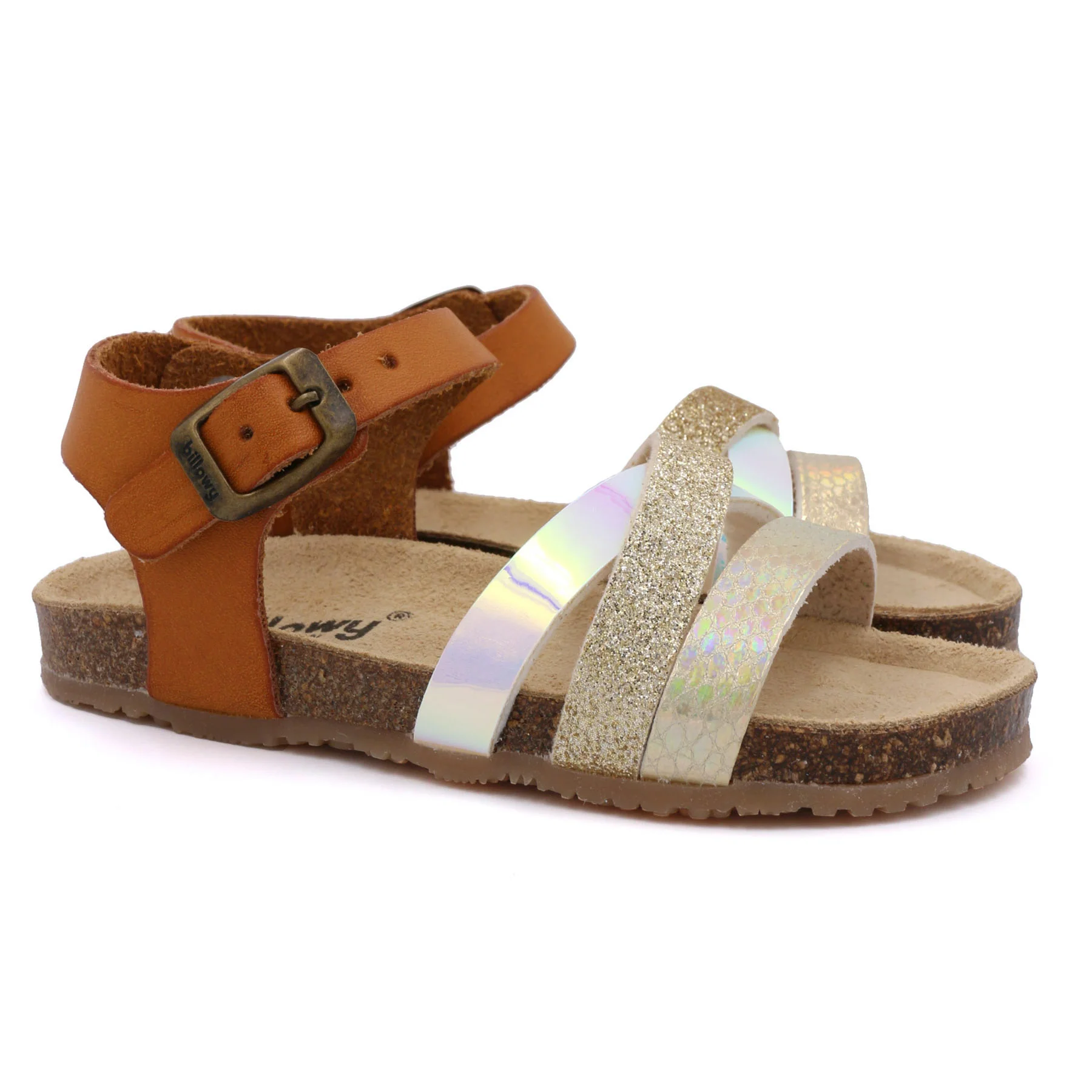 Sandálias infantis castanhas e douradas com sola castanha texturada e fivela metálica
