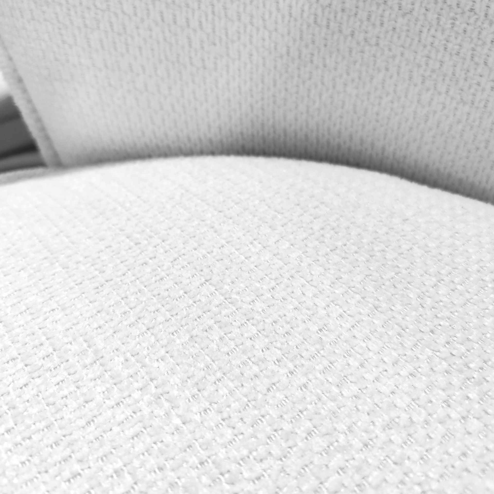 Assento e encosto de cadeira branca texturizada