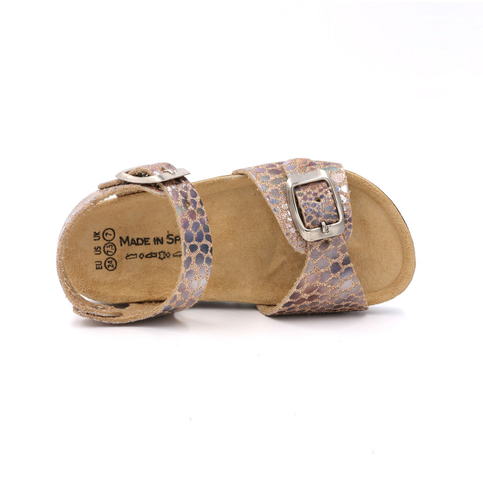 Sandália de criança castanha clara com padrão pele de cobra e fivelas prateadas