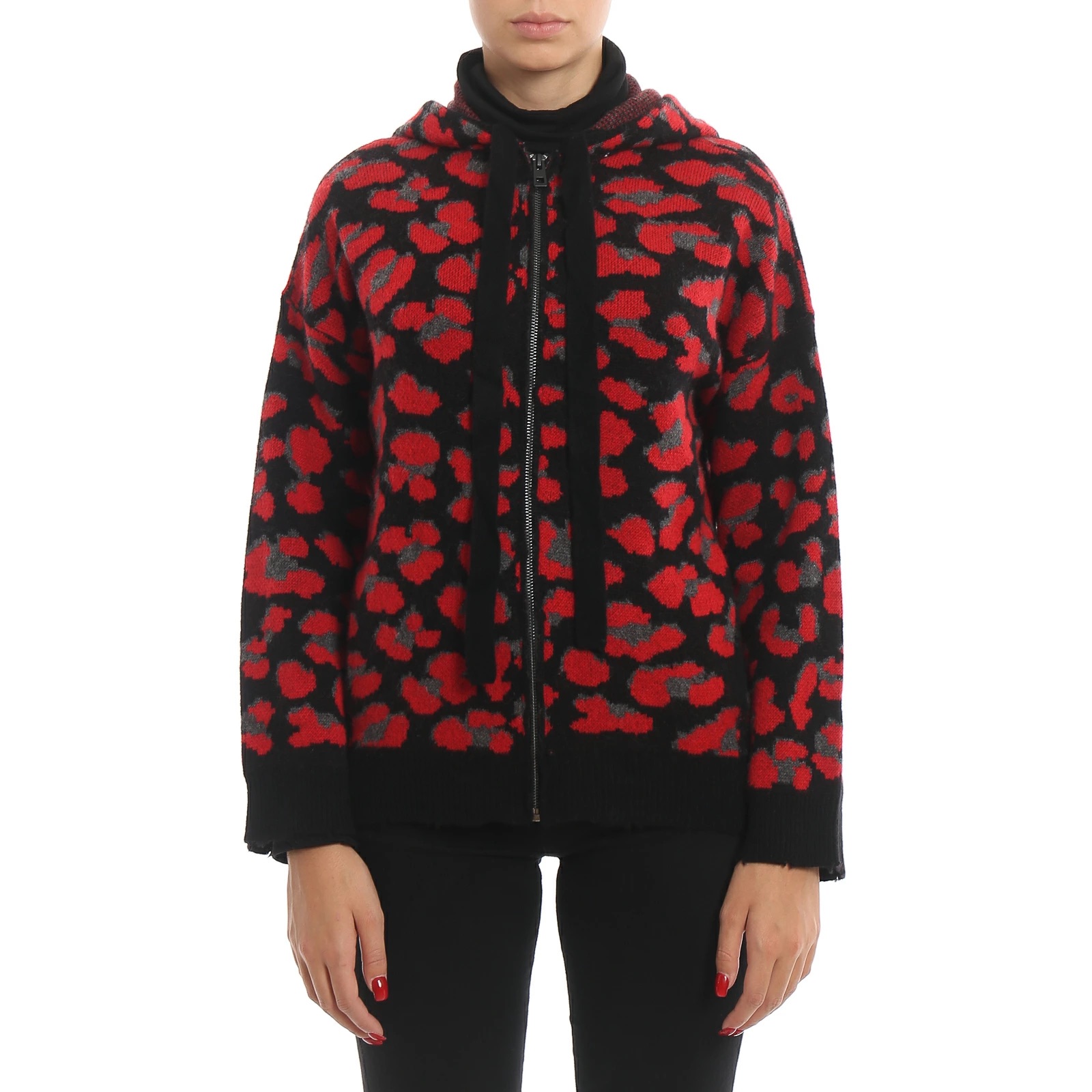 Casaco de malha com padrão animal print vermelho e preto com fecho e capuz