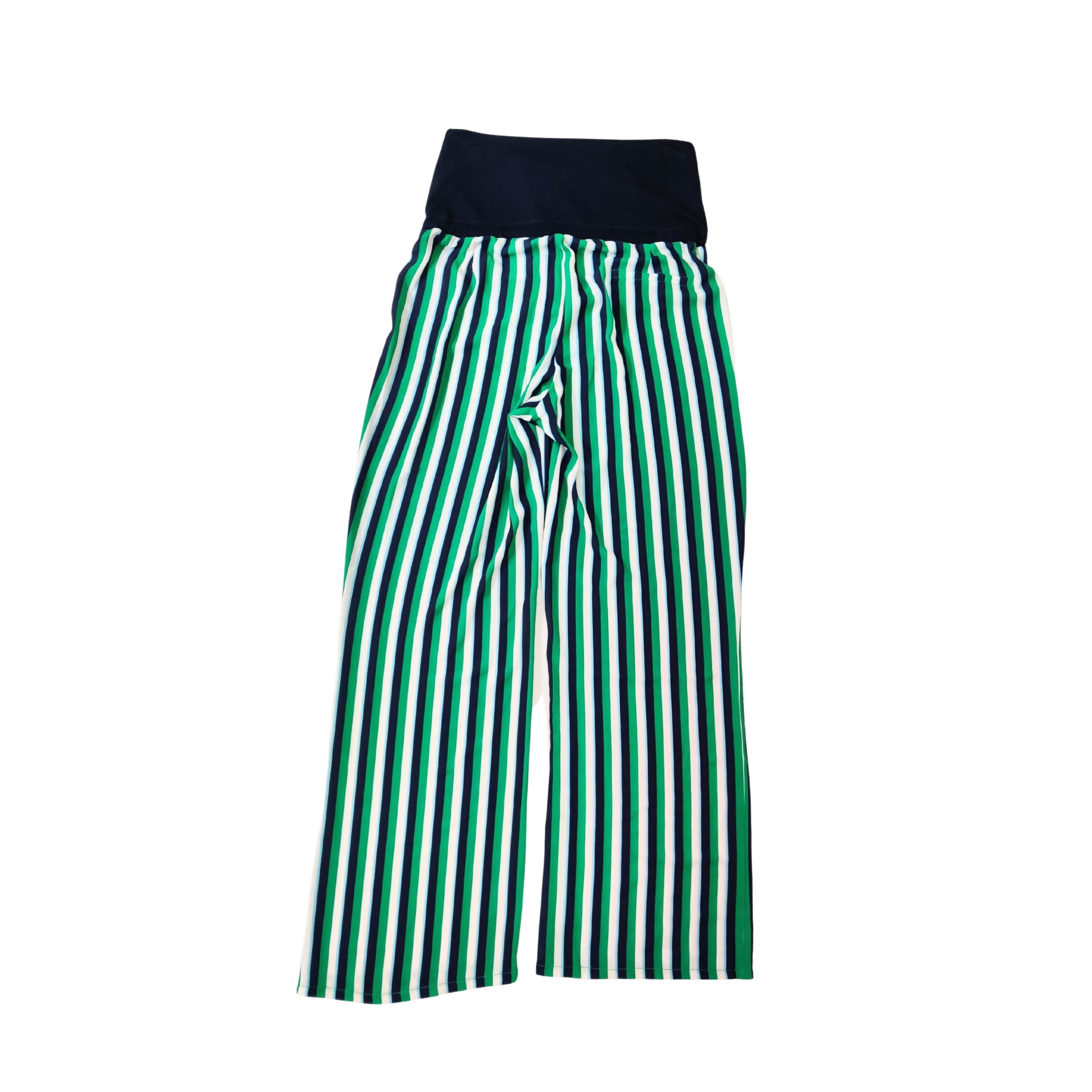 Calças com riscas verticais verdes, brancas e pretas com cós preto