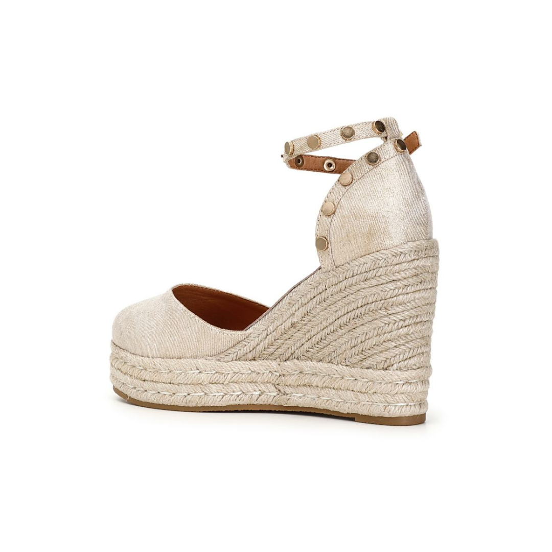Sandália espadrille cunha bege com corda e tiras com ilhós