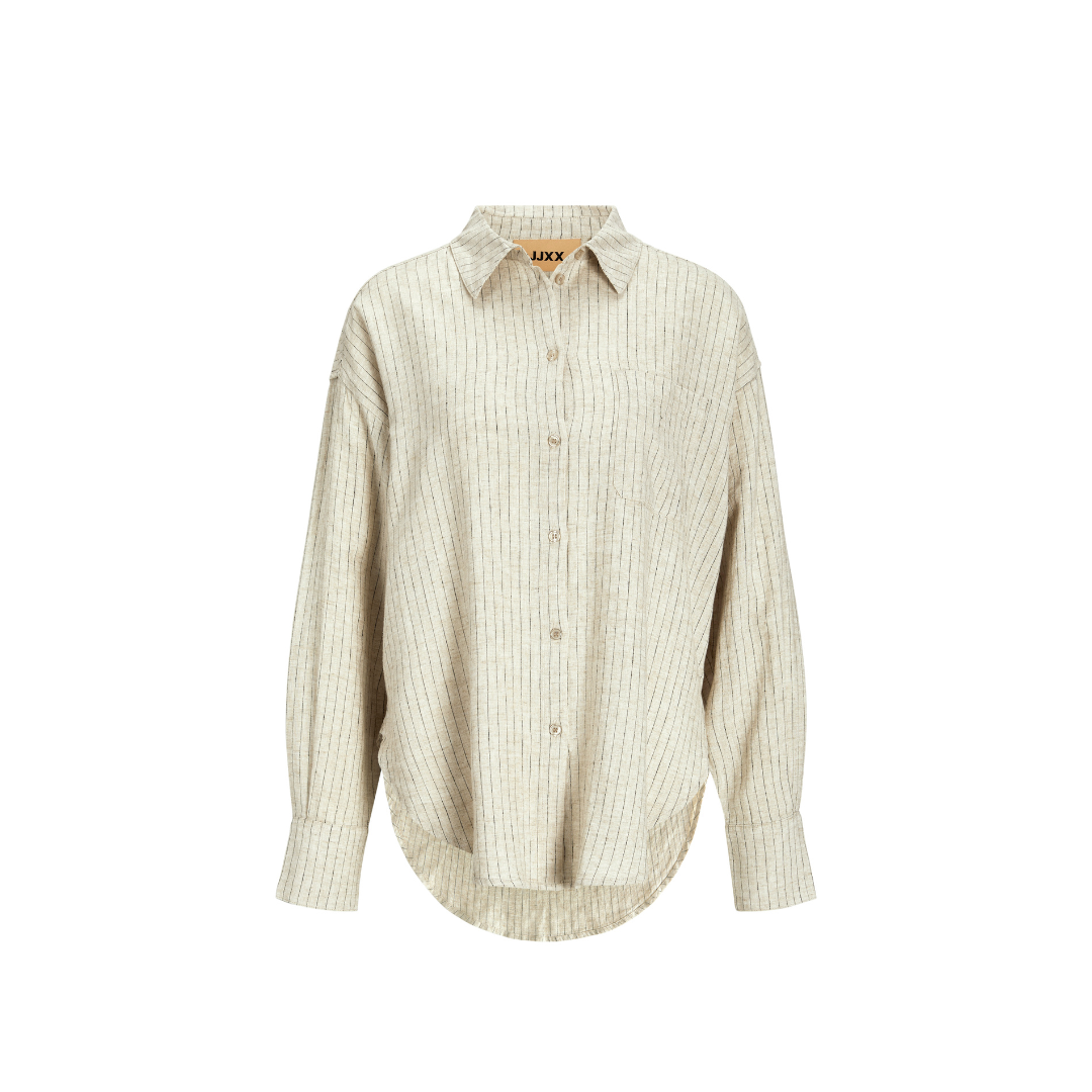 Camisa bege clara com riscas verticais e botões frontais