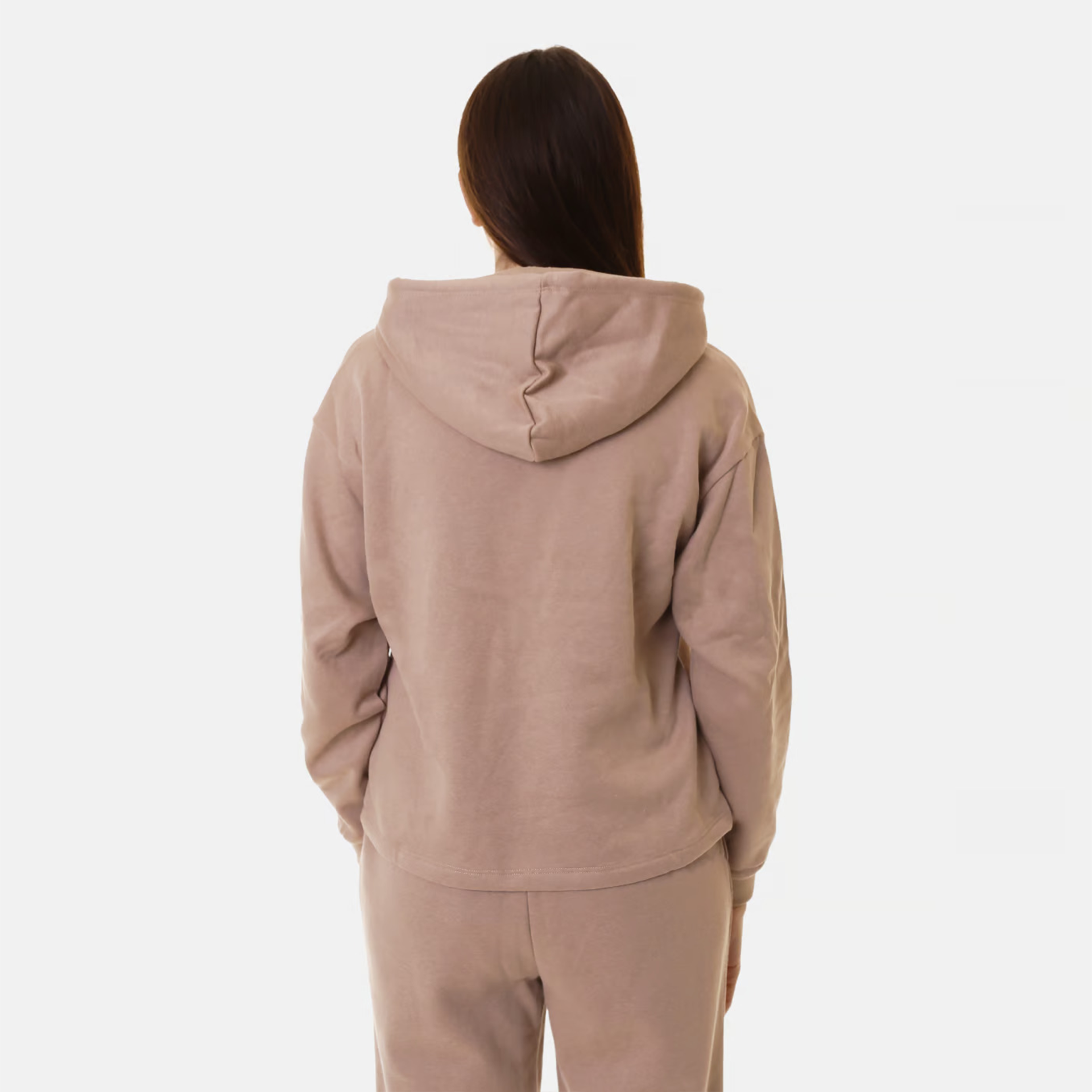 Casaco com capuz rosa claro visto de costas em fundo branco