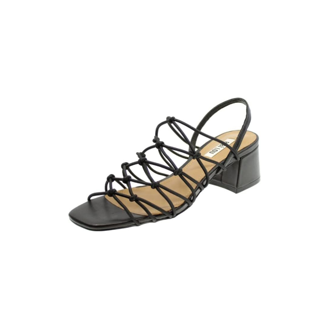 Sandália preta de salto médio com tiras finas entrelaçadas