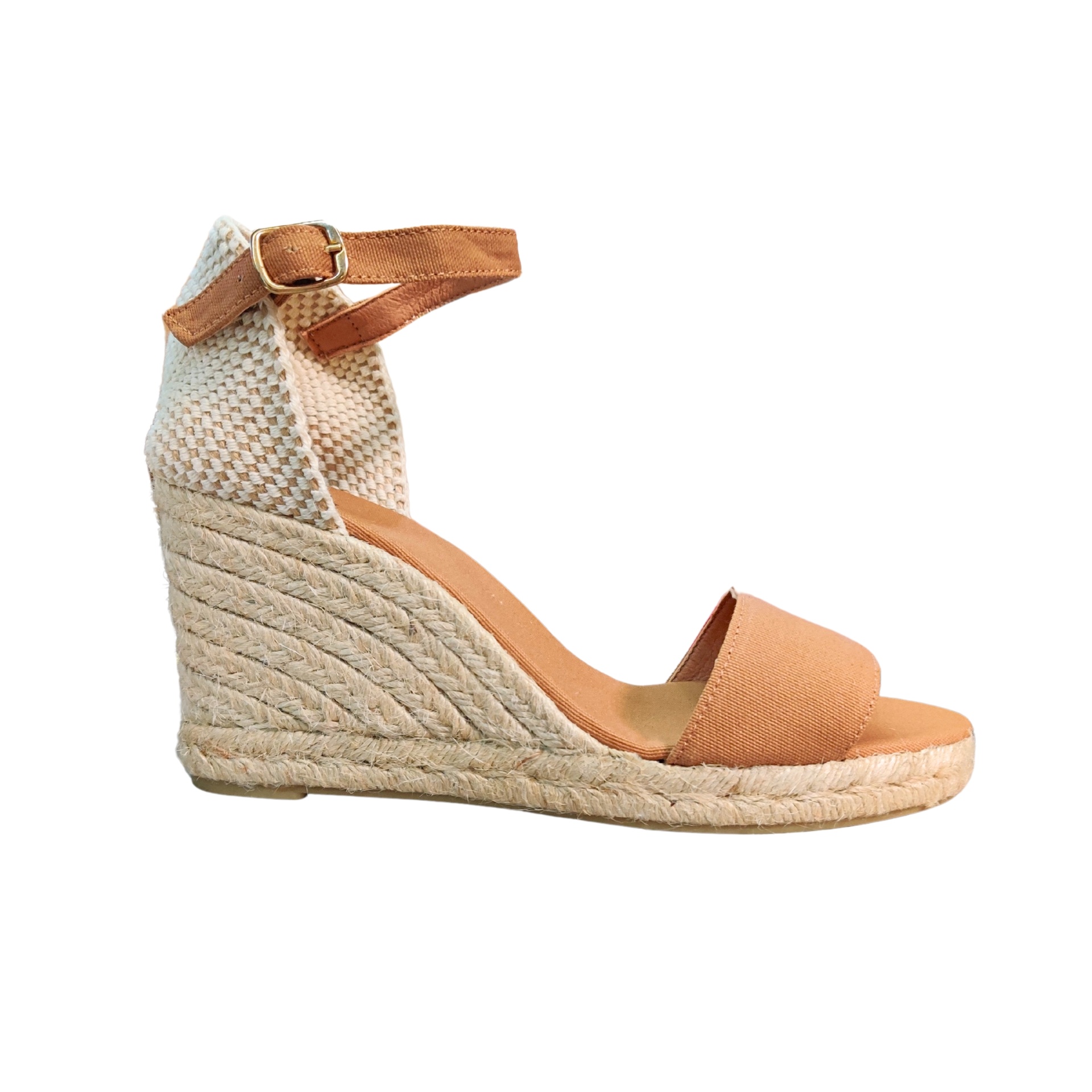 Sandália cunha feminina cor de pêssego com tiras e solado de fibras naturais