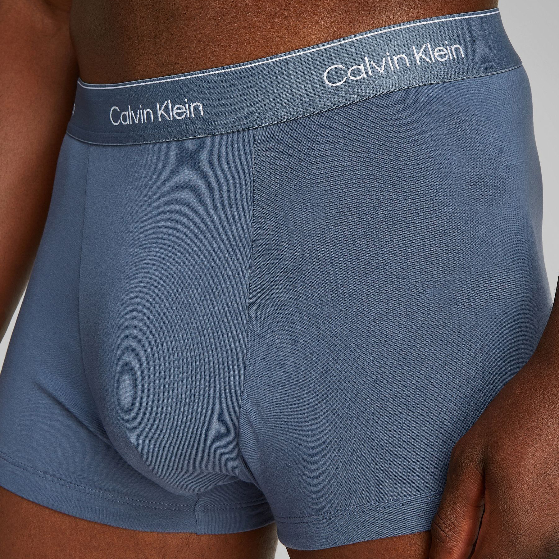 Cuecas boxer azuis com cintura elástica Calvin Klein
