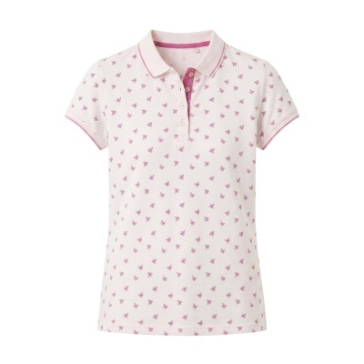 Polo branco com padrão de flores rosas e gola rosa