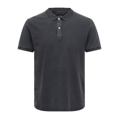 Polo preto de manga curta com gola e botões