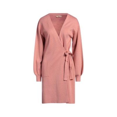 Cardigan rosa de malha com cinto de amarração lateral