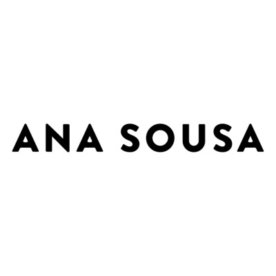 Texto ANA SOUSA em preto fundo branco