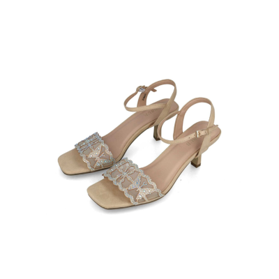 Sandálias de salto médio bege com bordado floral branco