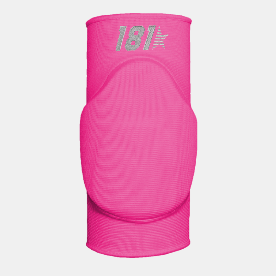 Joelheira rosa com almofada e logo '181'