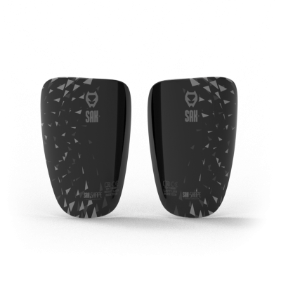 Par de caneleiras negras com padrão geométrico e logótipo SAH