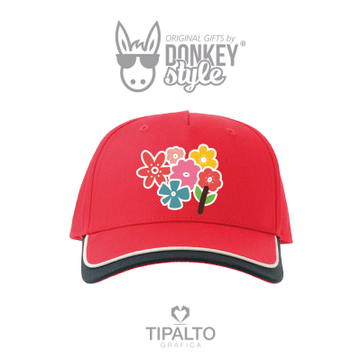 Boné vermelho com flores coloridas e aba preta e vermelha