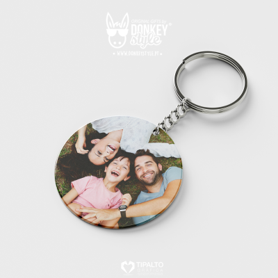Porta-chaves redondo com foto personalizada de família e corrente metálica