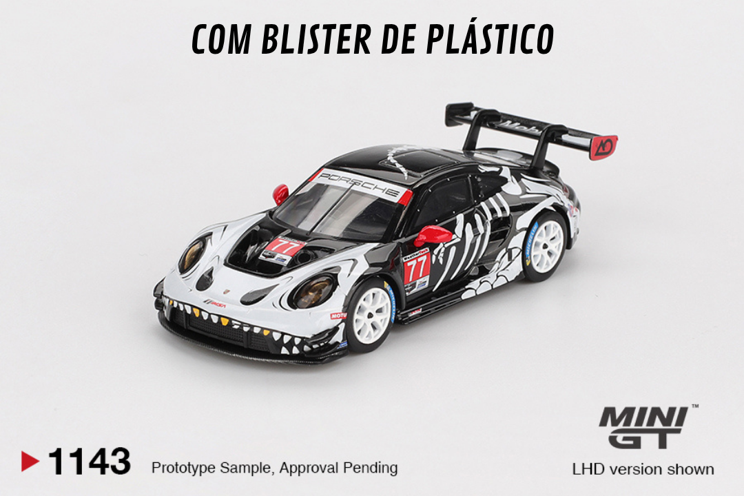 Miniatura de carro de corrida Porsche branco e preto com número 77 e detalhes vermelhos