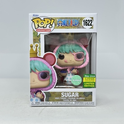 Figura vinyl Funko Pop! da personagem Sugar de One Piece, com cabelo azul e óculos cor de rosa na embalagem.